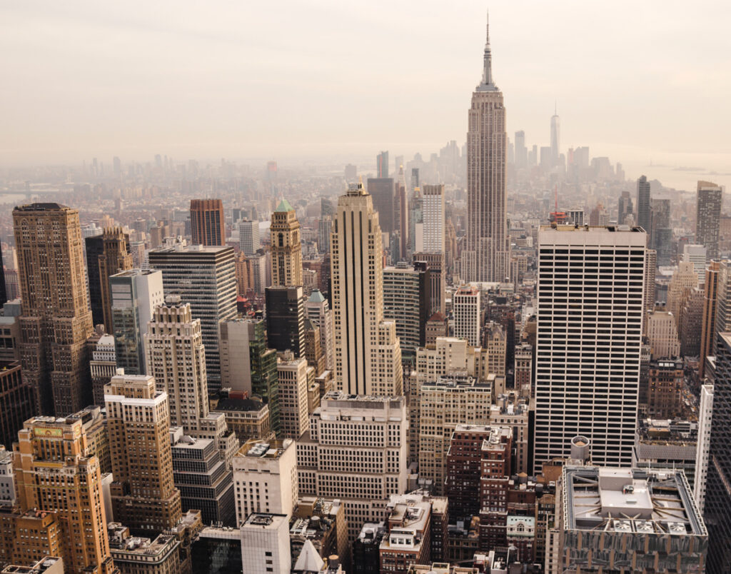 New York skyline by banter-snaps